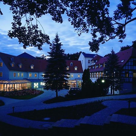 Hotel Schloss Schweinsburg Neukirchen-Pleiße Buitenkant foto