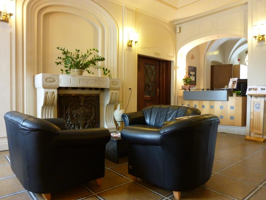 Hotel Schloss Schweinsburg Neukirchen-Pleiße Interieur foto